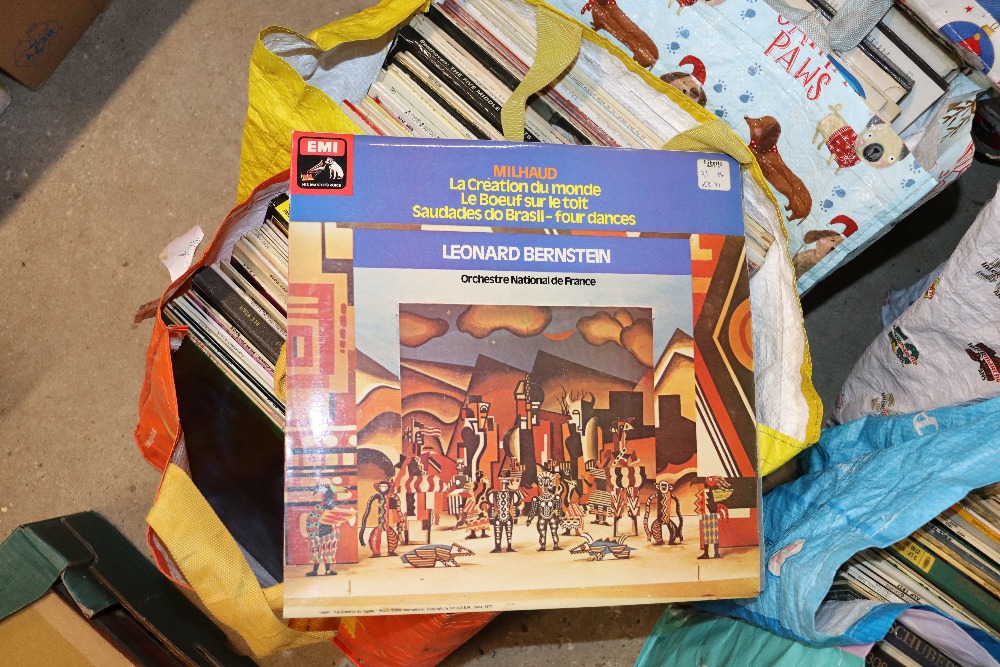 Four bags of miscellaneous classical records - Image 2 of 5