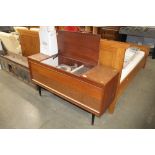 A Monarch radiogram