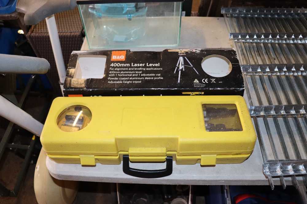 A 400mm laser level in fitted case