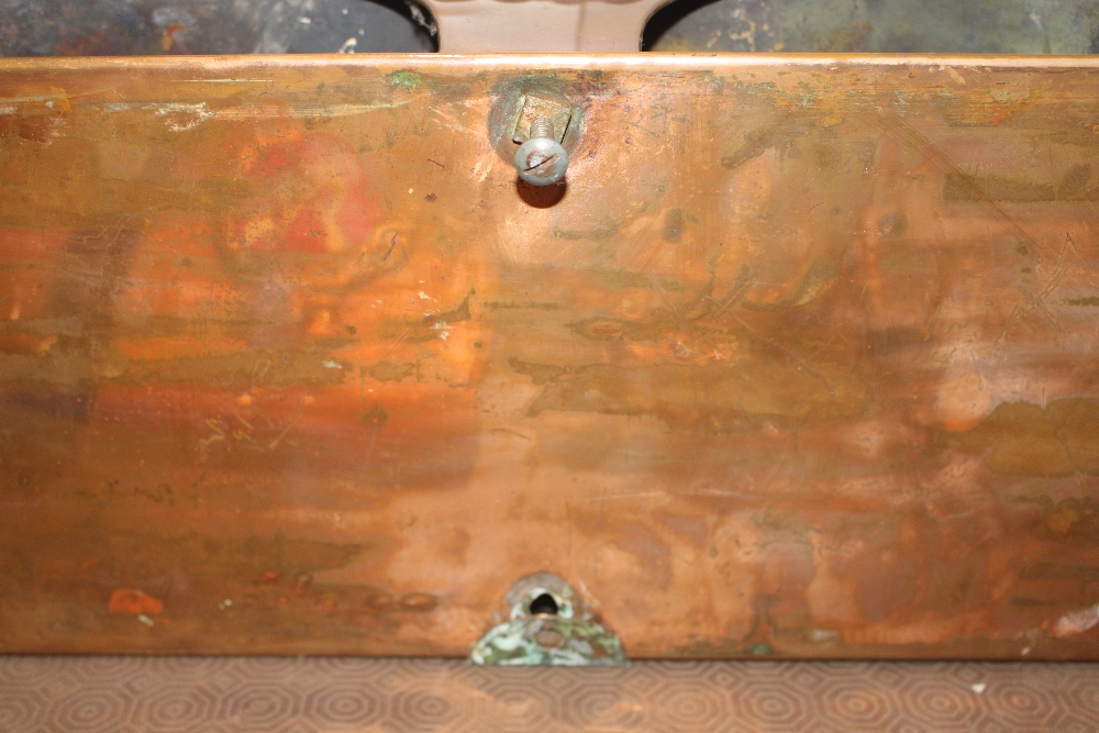 An early 20th Century copper two burner hot plate - Image 9 of 9