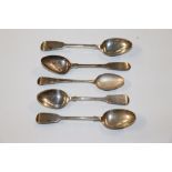 Five silver teaspoons, approx. 81gms