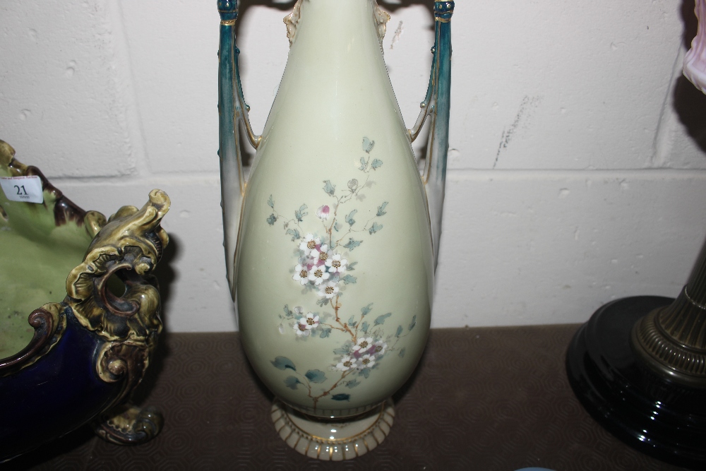 A Vienna floral decorated vase AF - Image 4 of 6