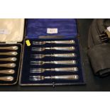 George Hope, 1916, silver handled cased cake forks