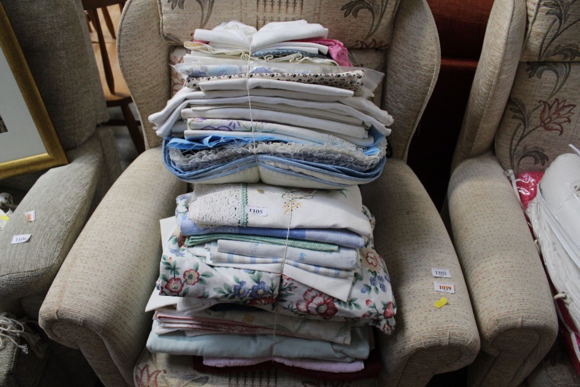 A quantity of bed linen