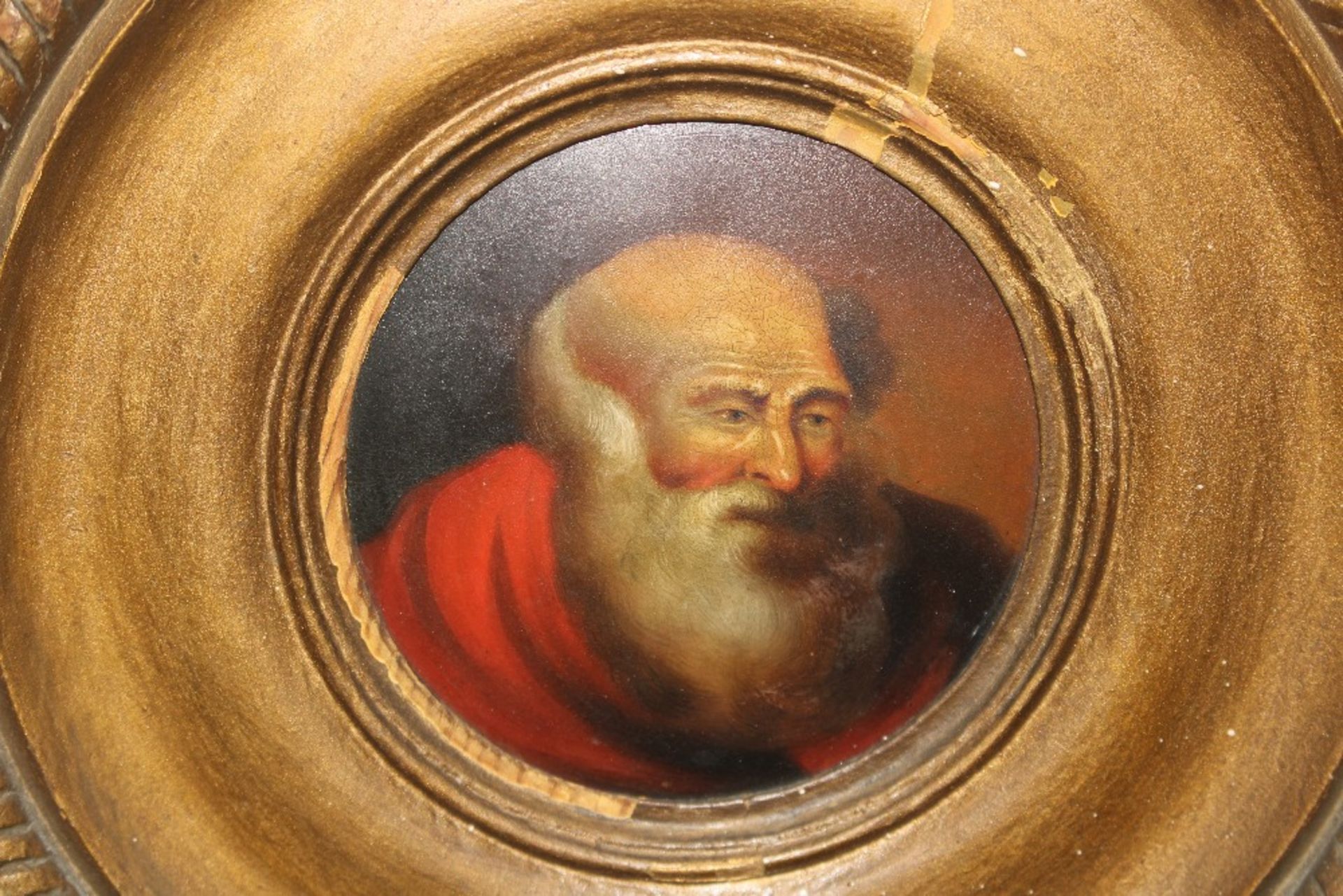 19th Century oil on a circular lid depicting a bea - Image 2 of 2