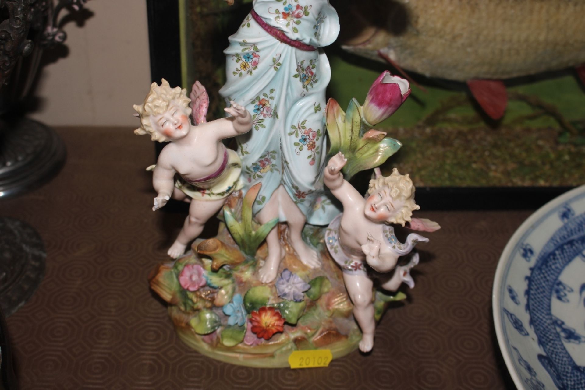 A pair of continental porcelain figures depicting - Image 6 of 7