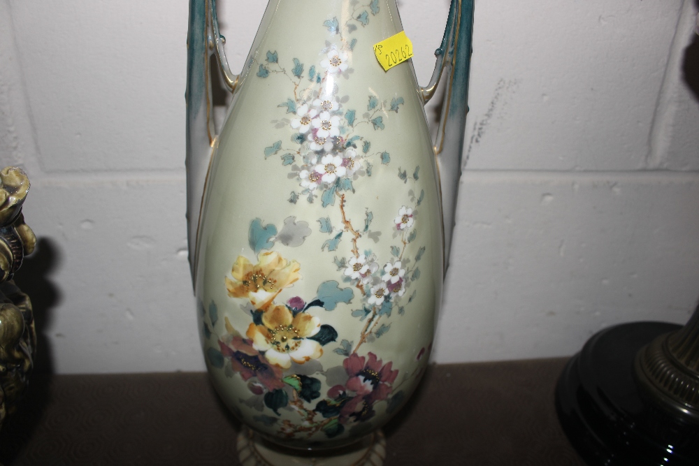 A Vienna porcelain floral decorated vase AF - Image 3 of 6