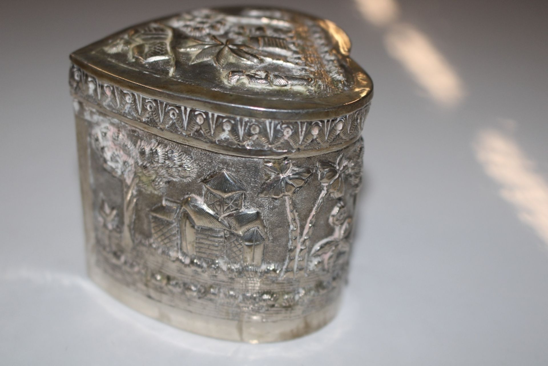 A box containing an eastern white metal trinket bo - Image 4 of 17