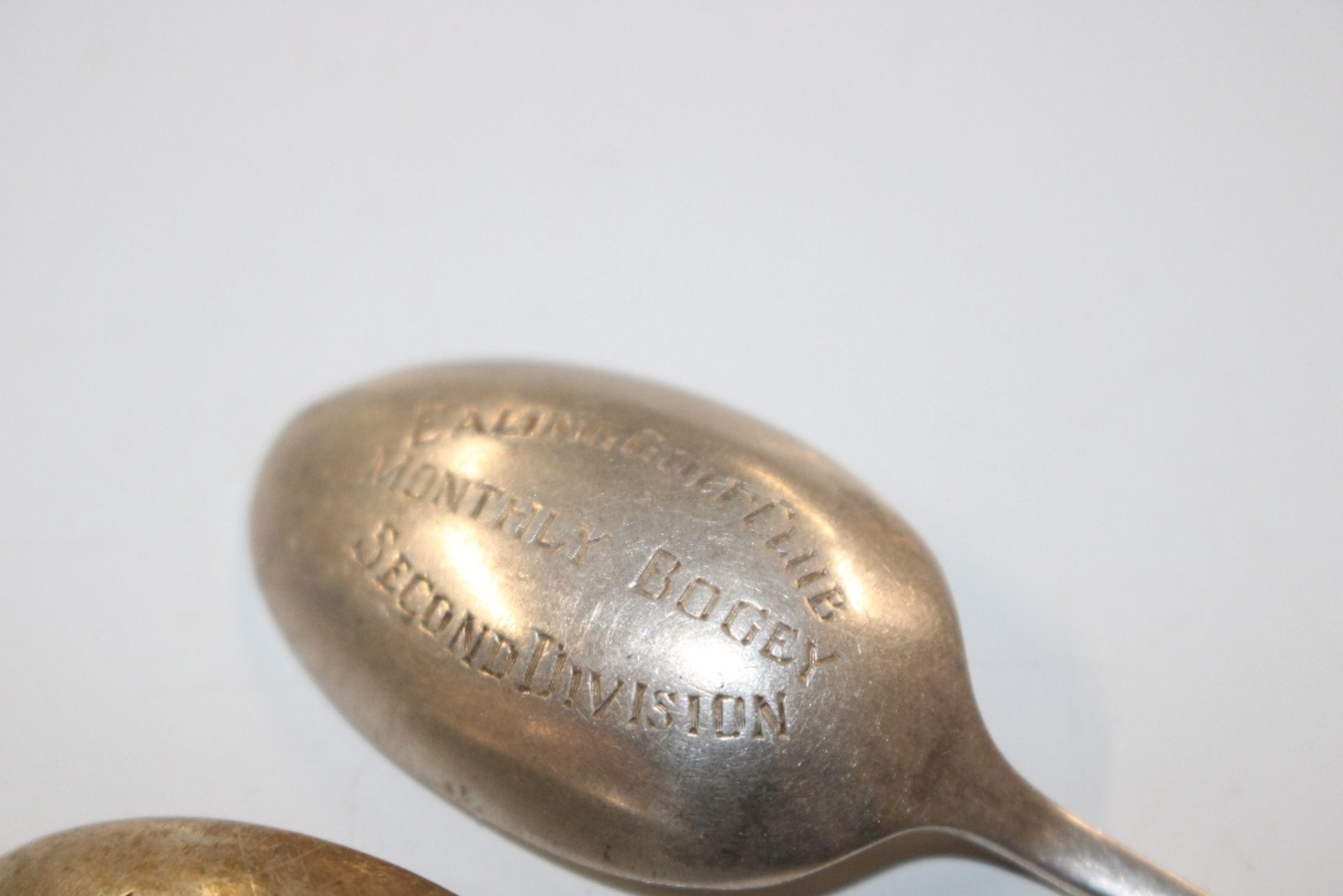 Fourteen silver teaspoons with engraving relating - Image 6 of 7