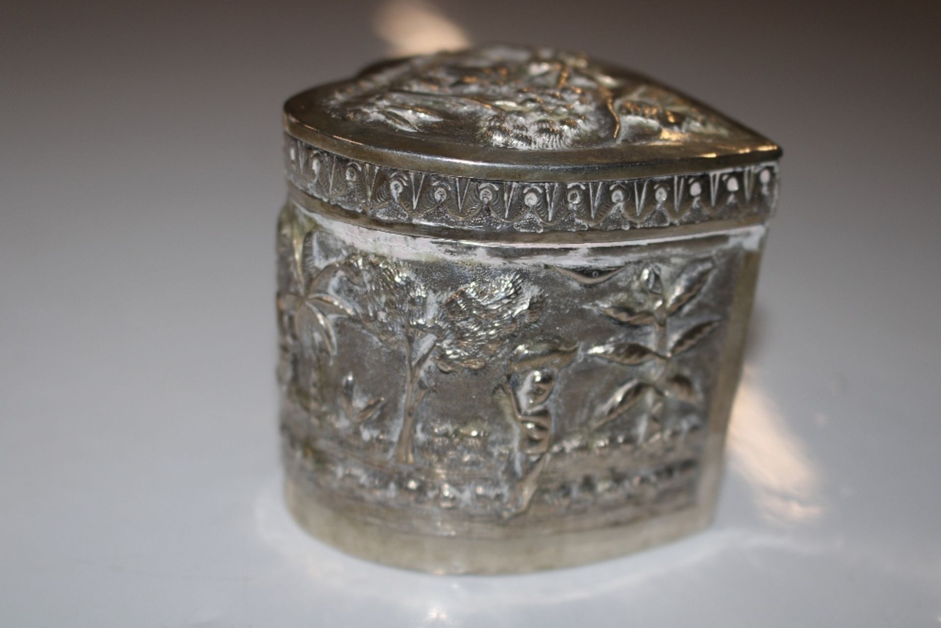 A box containing an eastern white metal trinket bo - Image 3 of 17