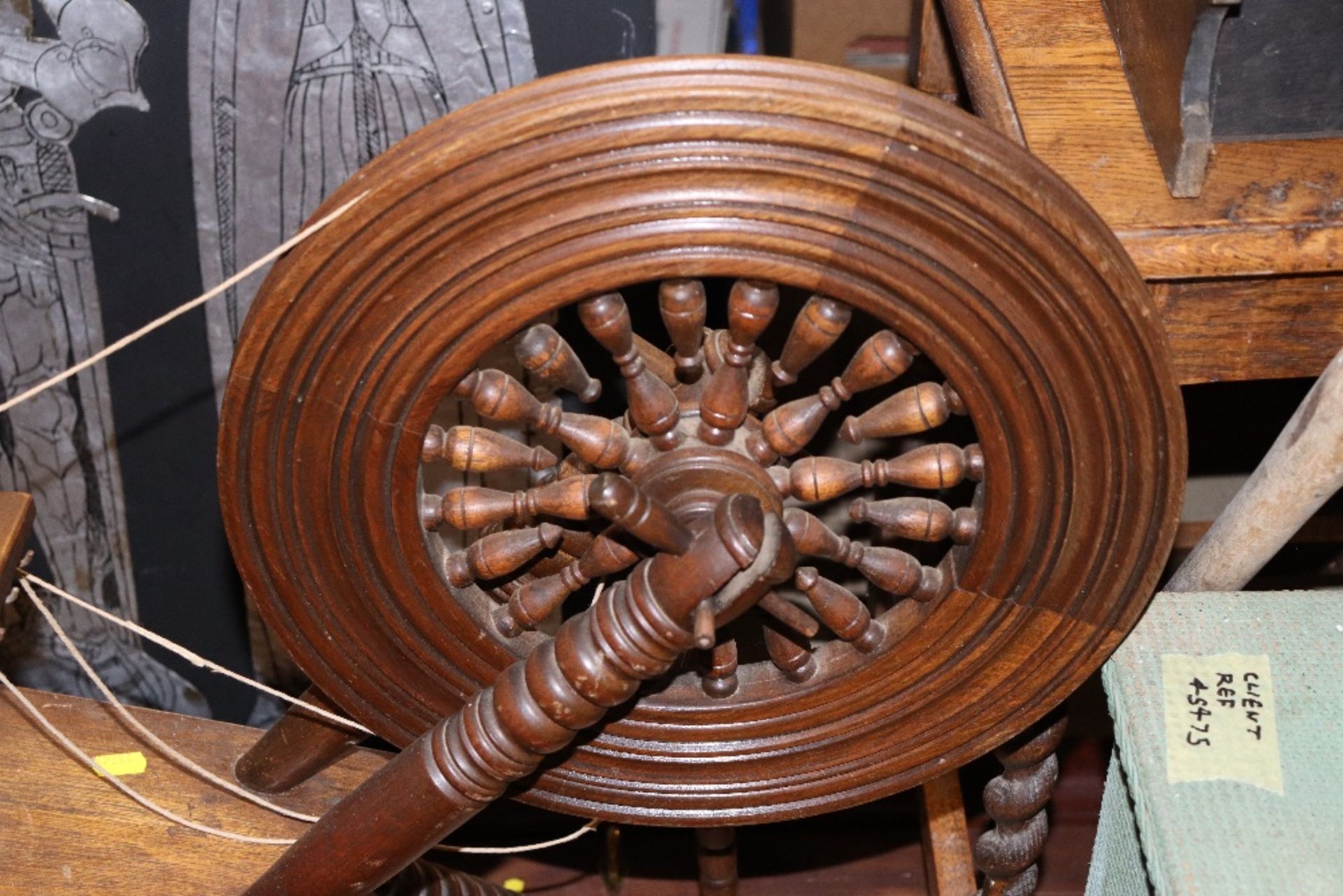 A spinning wheel - Image 2 of 3