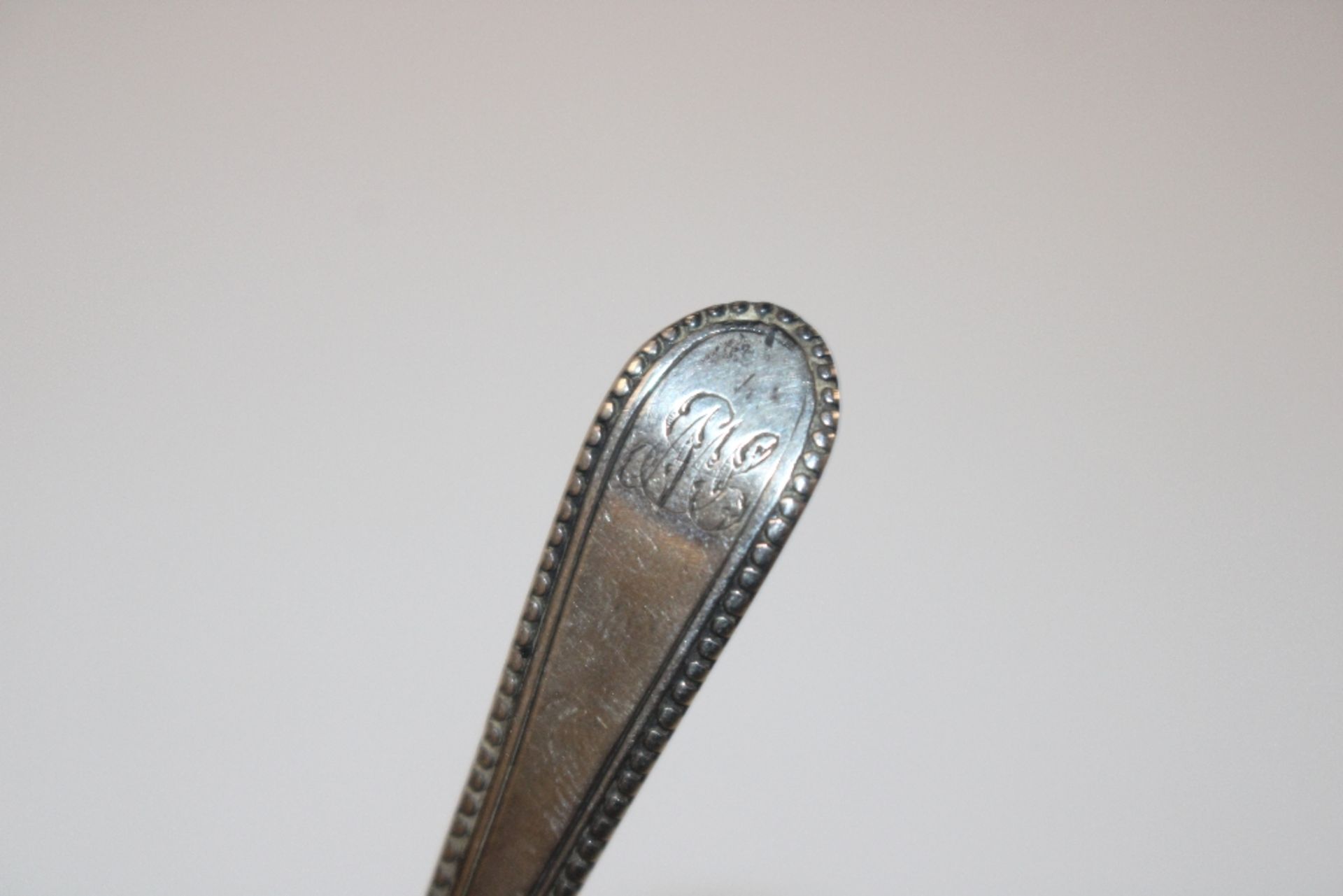Four silver spoons, approx. weight 35gms; and a si - Image 11 of 12