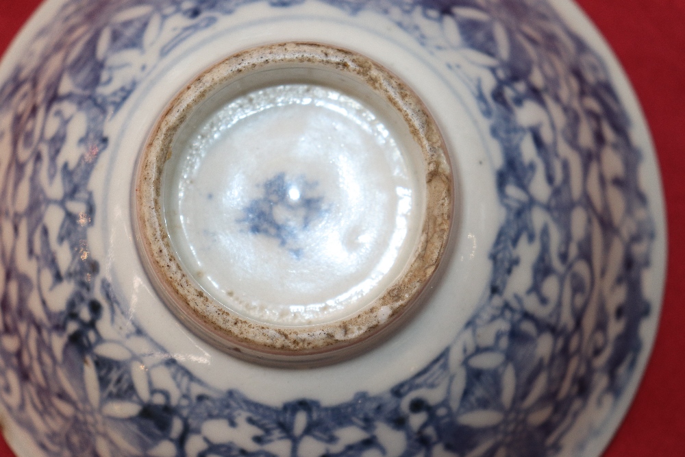 A 17th Century Chinese porcelain pedestal bowl, 16.5cm dia.; and a green glazed Chinese wine pot - Image 13 of 32