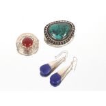 Two stone set brooches and ear-rings