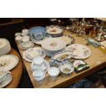 A quantity of various decorative china to include