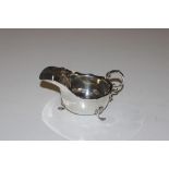 A Birmingham silver sauce boat, approx. 153gms