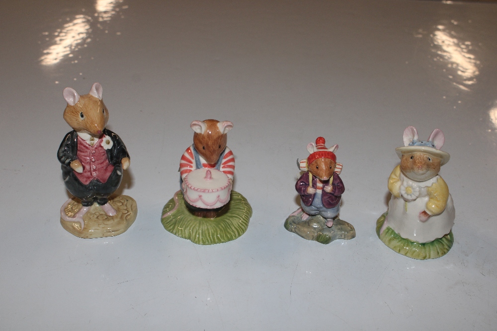 Four Royal Doulton Bramley Hedge figures "Dusty Do