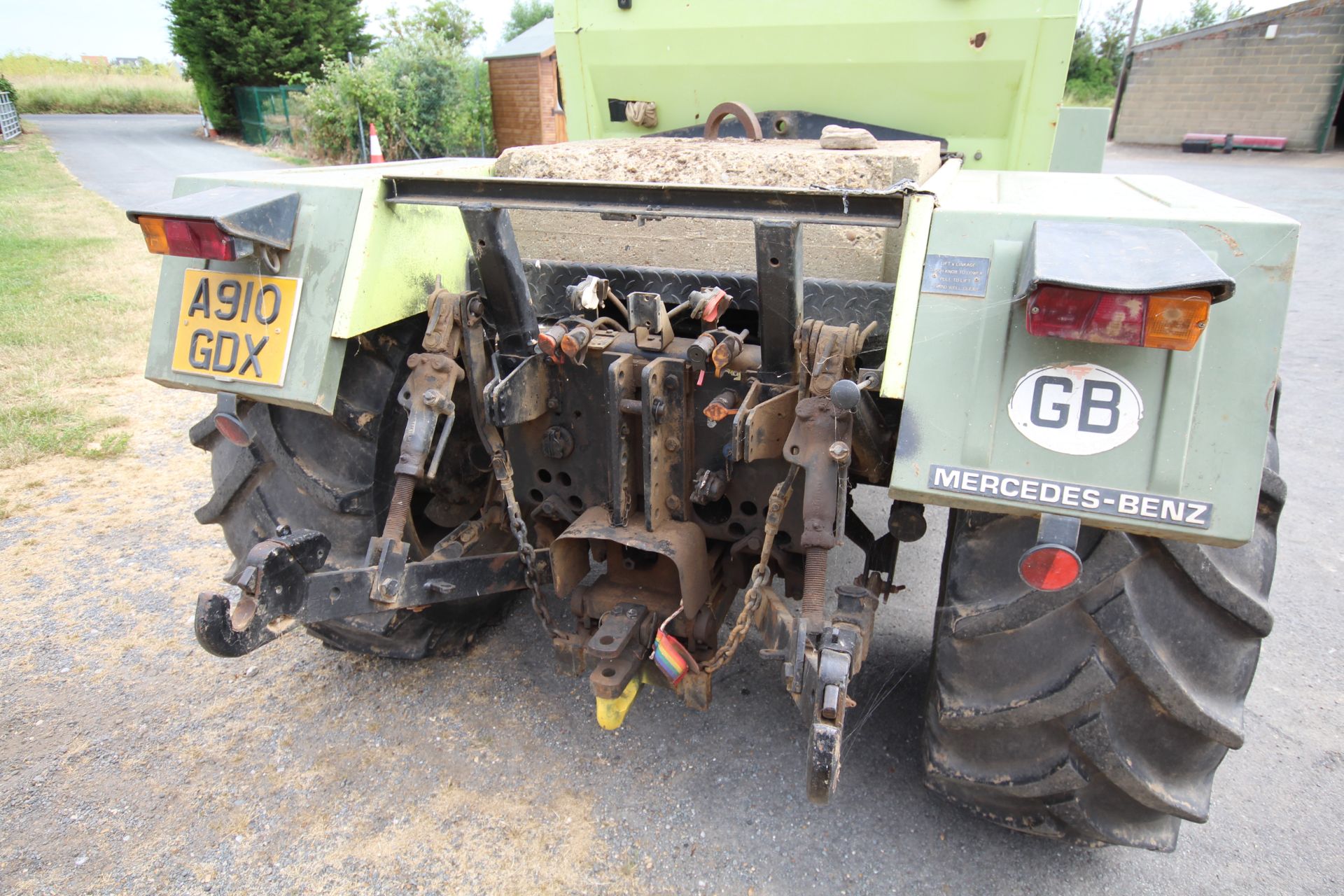 MB Trac 900 Turbo 4WD tractor. Registration A910 GDX. Date of first registration 24/05/1984. 5,514 - Image 36 of 124