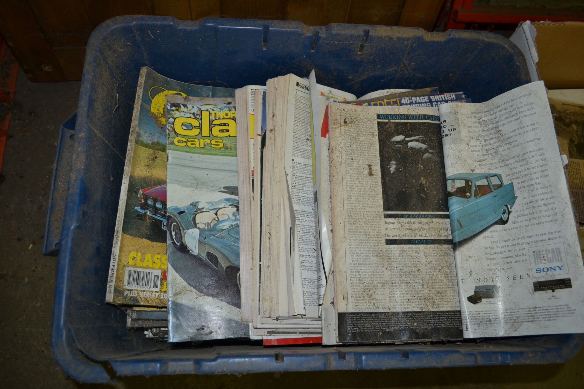 2x boxes of various car magazines etc. V - Image 2 of 3