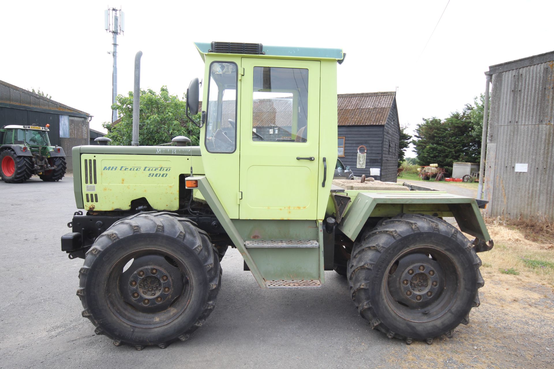 MB Trac 900 Turbo 4WD tractor. Registration A910 GDX. Date of first registration 24/05/1984. 5,514 - Image 4 of 124