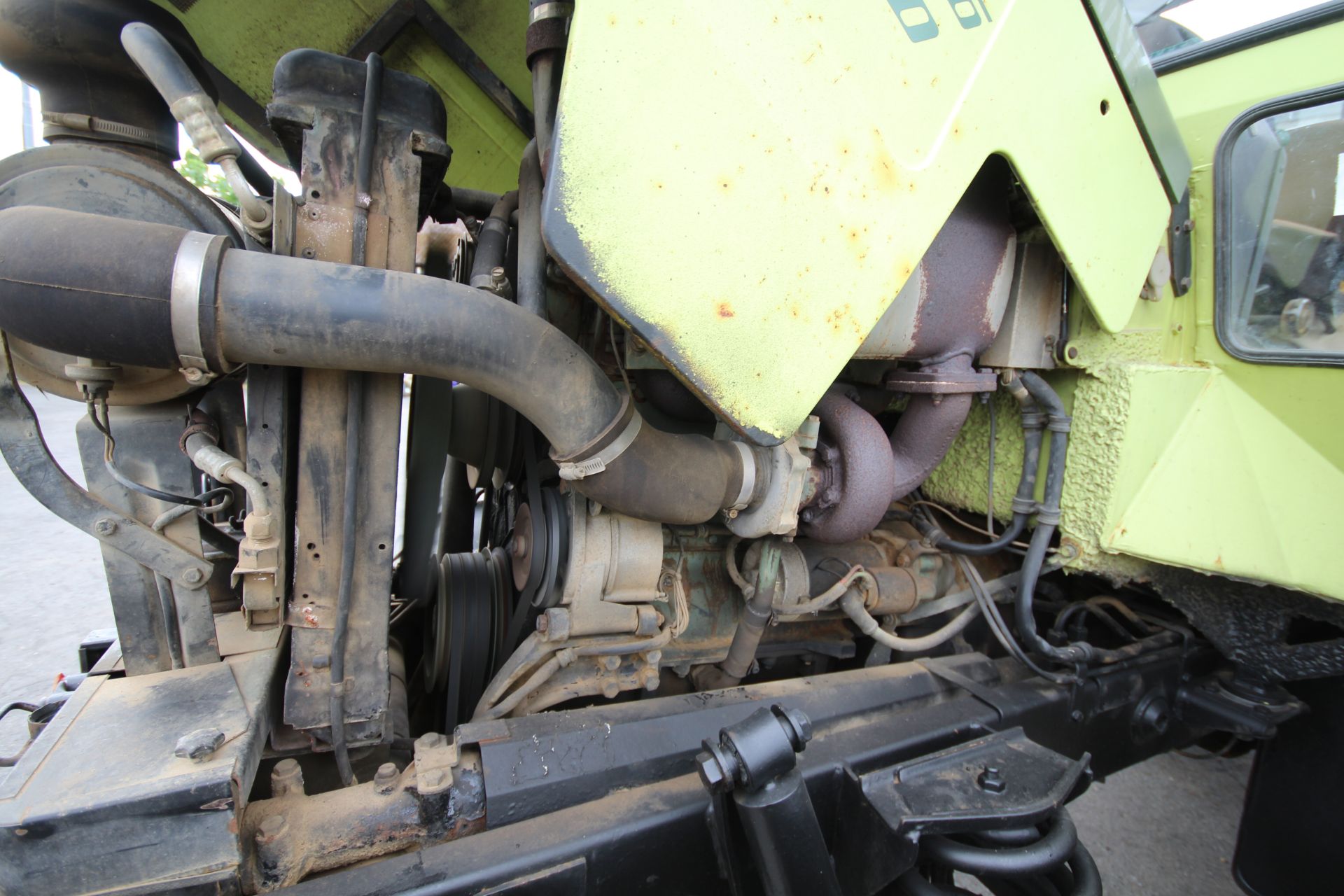 MB Trac 900 Turbo 4WD tractor. Registration A910 GDX. Date of first registration 24/05/1984. 5,514 - Image 98 of 124