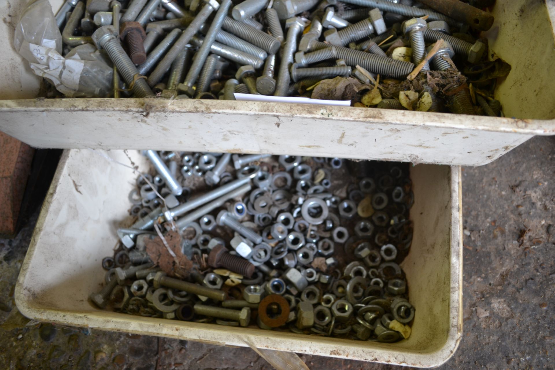 Various fasteners. V - Image 4 of 4