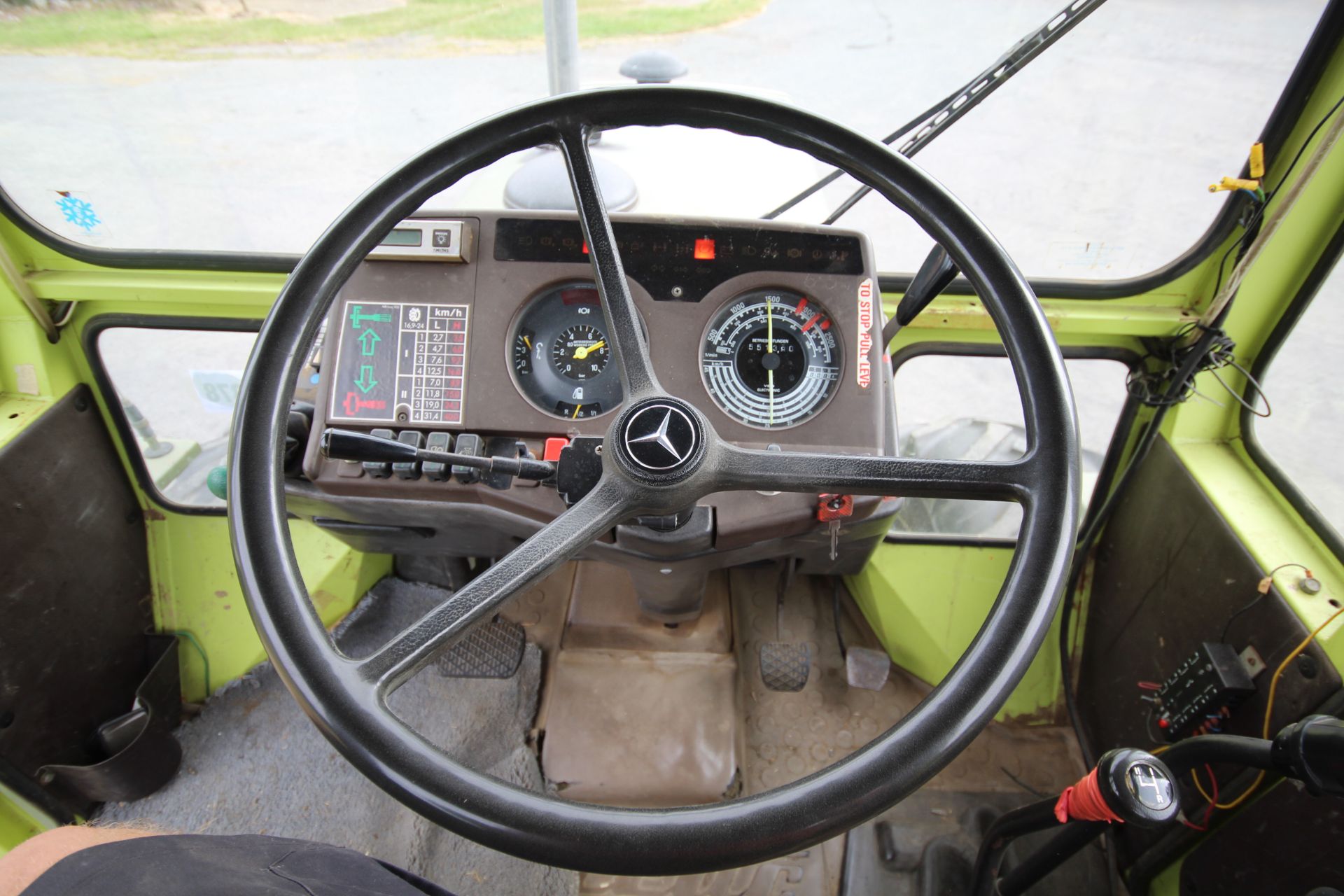 MB Trac 900 Turbo 4WD tractor. Registration A910 GDX. Date of first registration 24/05/1984. 5,514 - Image 77 of 124