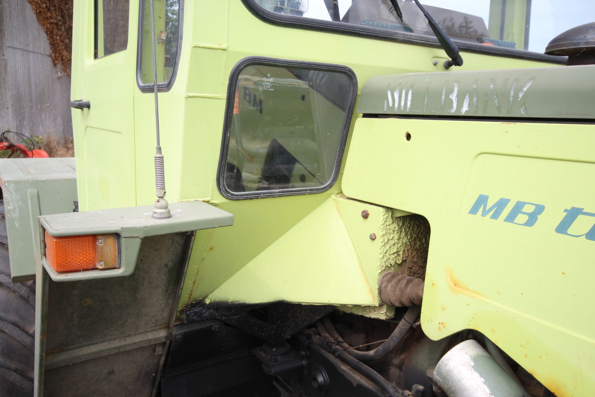 MB Trac 900 Turbo 4WD tractor. Registration A910 GDX. Date of first registration 24/05/1984. 5,514 - Image 23 of 124