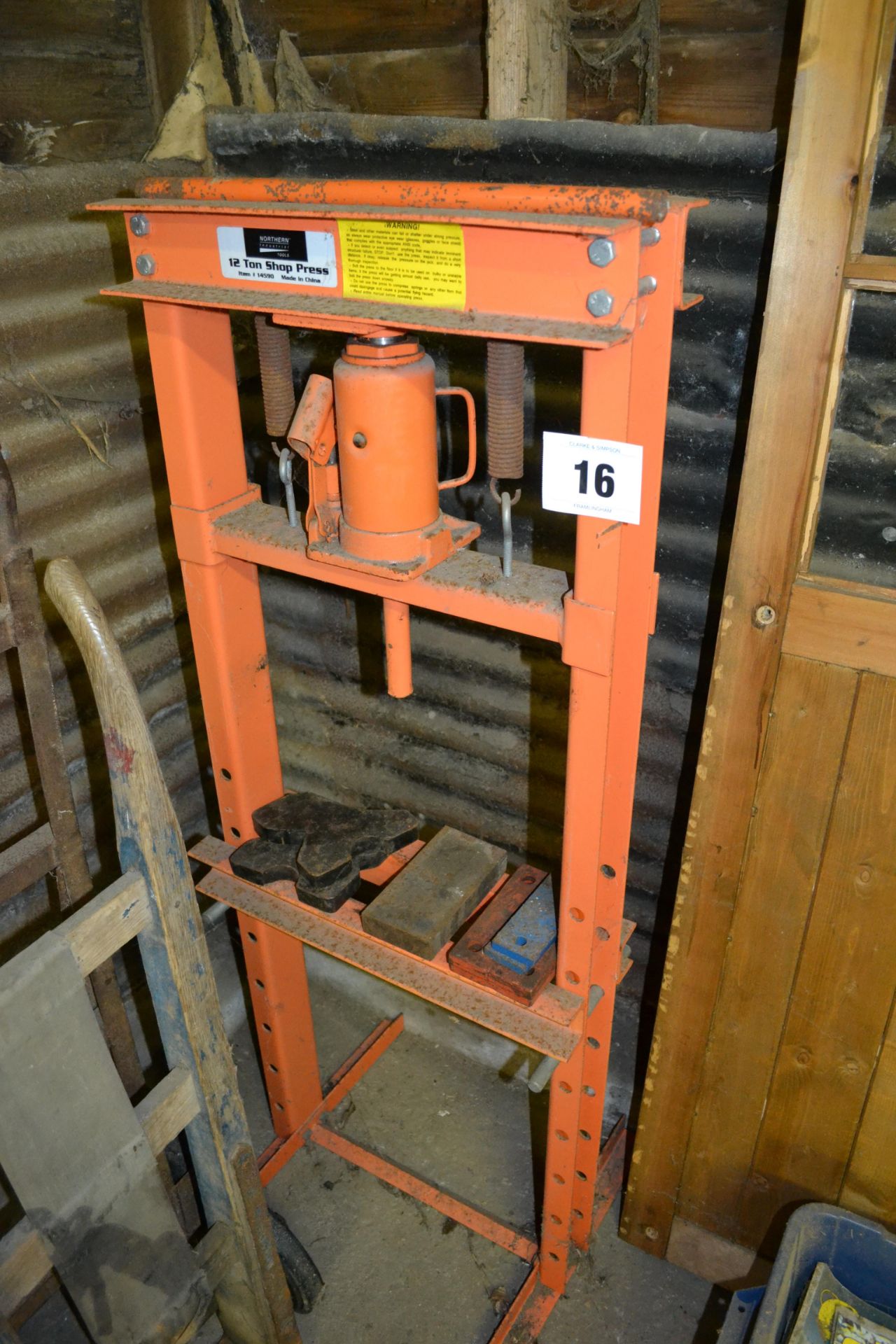 12T press. V - Image 2 of 2