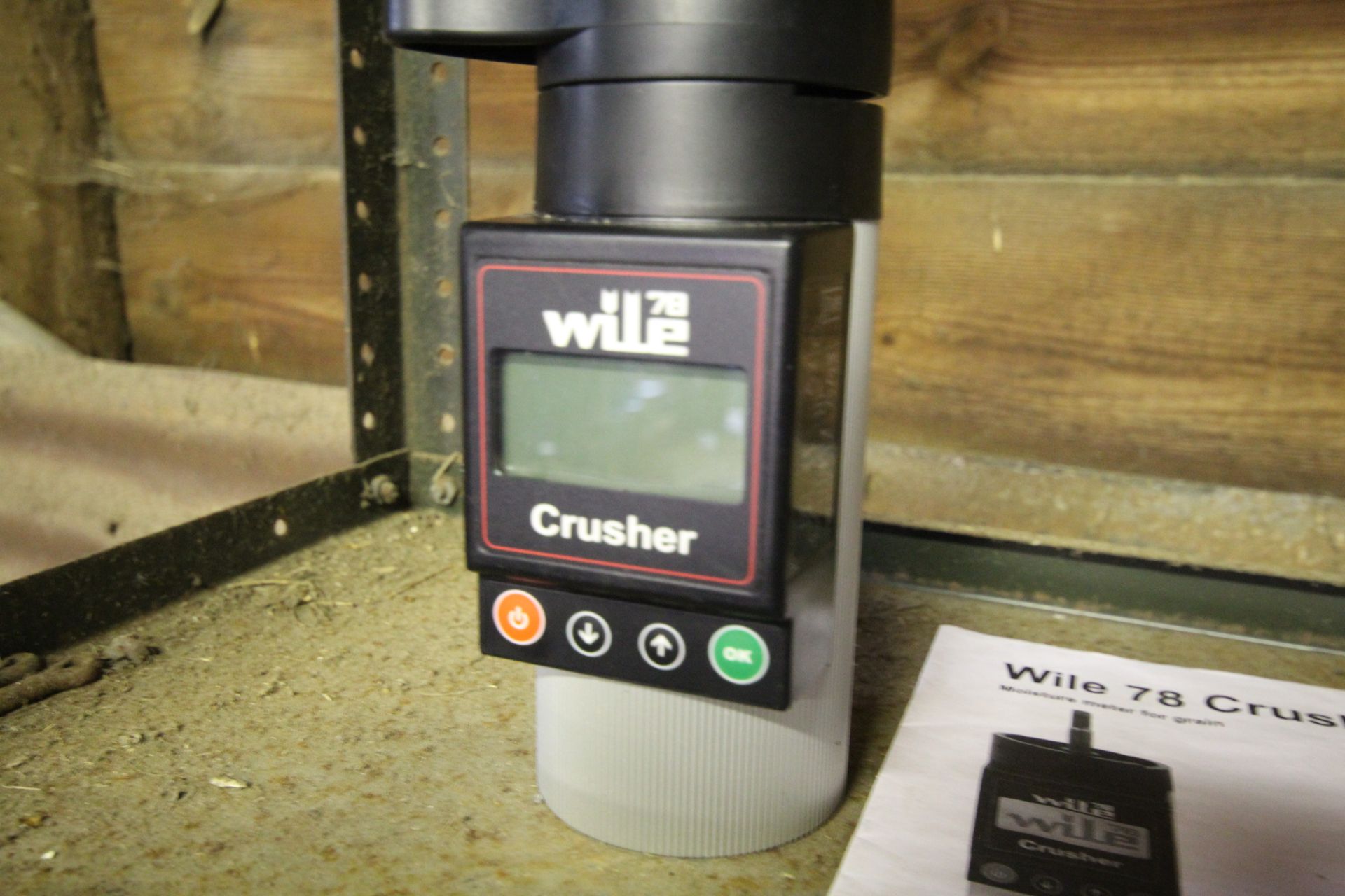Wile 78 Crusher moisture meter. V - Image 2 of 3