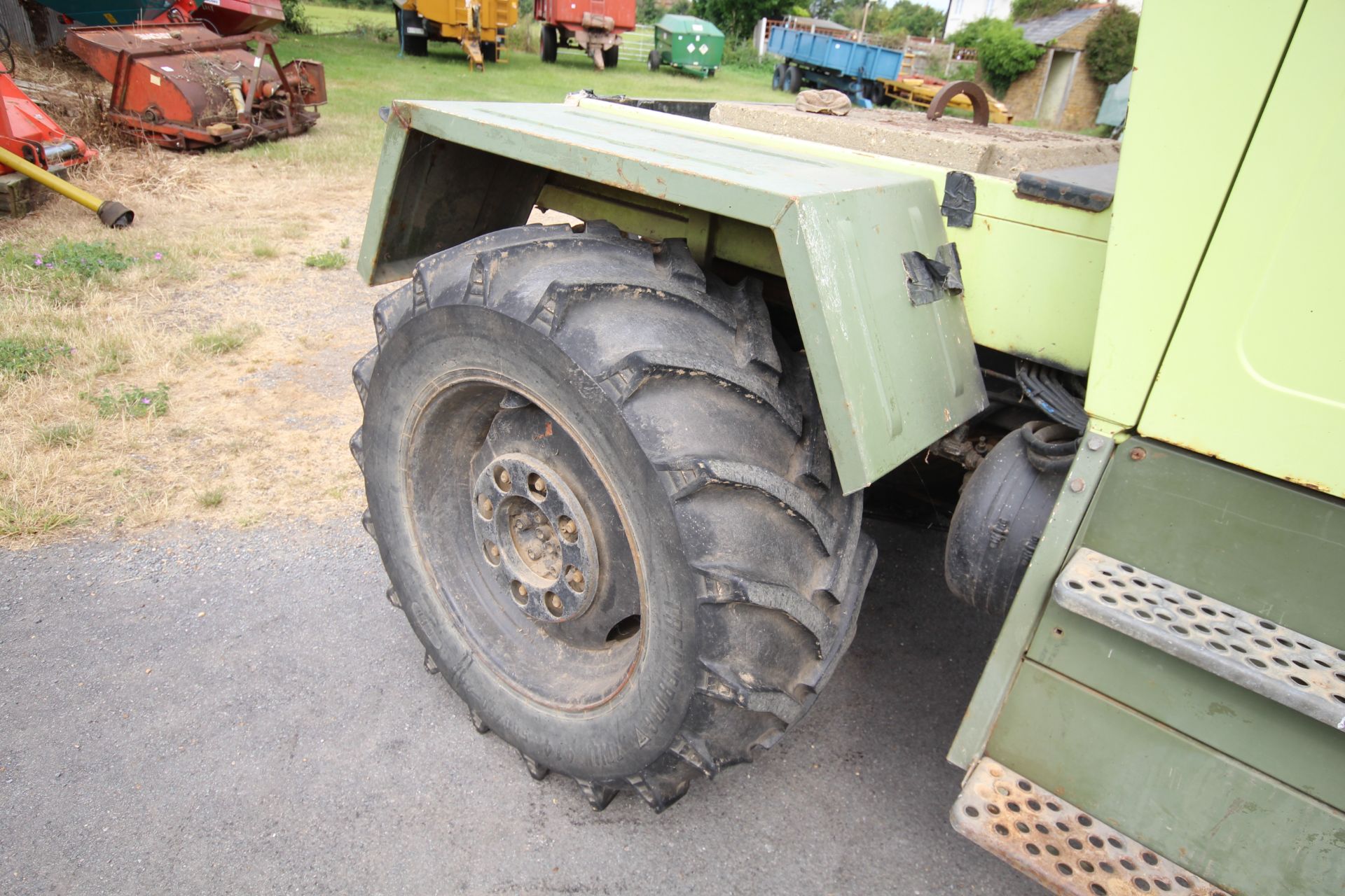 MB Trac 900 Turbo 4WD tractor. Registration A910 GDX. Date of first registration 24/05/1984. 5,514 - Image 28 of 124