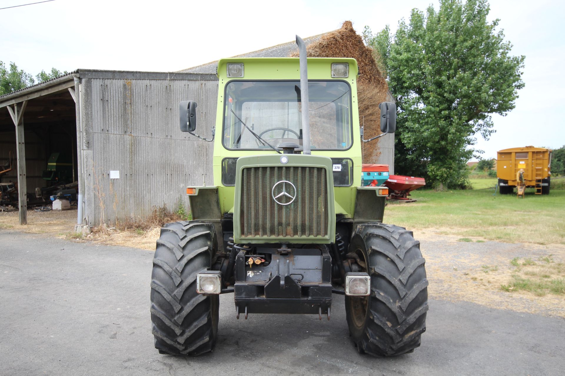 MB Trac 900 Turbo 4WD tractor. Registration A910 GDX. Date of first registration 24/05/1984. 5,514 - Image 2 of 124