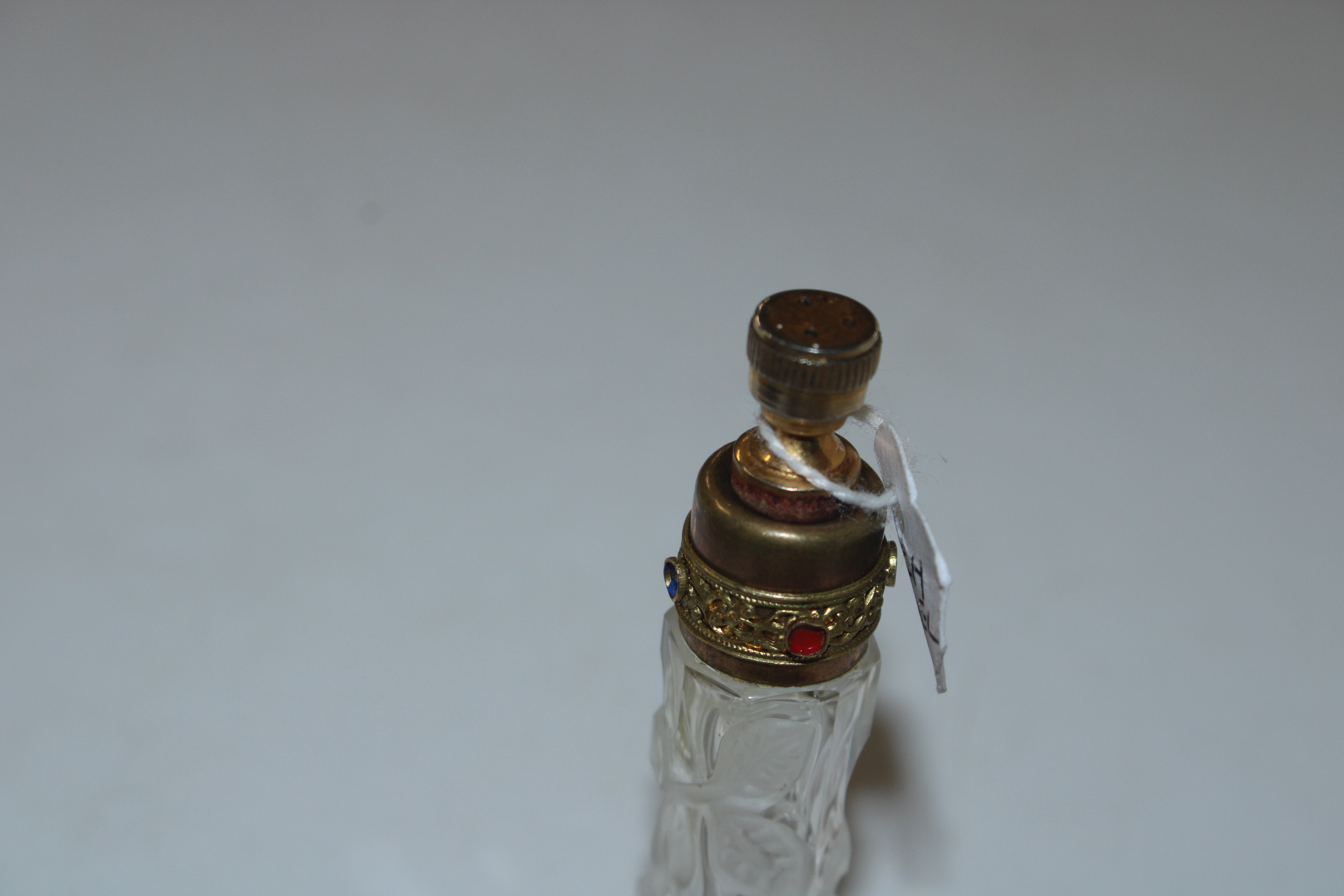 Seven various silver topped and other scent bottle - Image 18 of 20