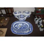 A quantity of blue and white willow pattern "Churc