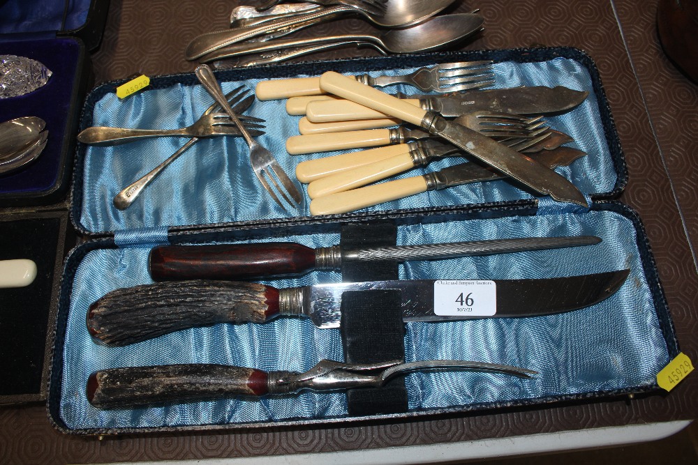 A quantity of various plated cutlery to include a - Bild 5 aus 7