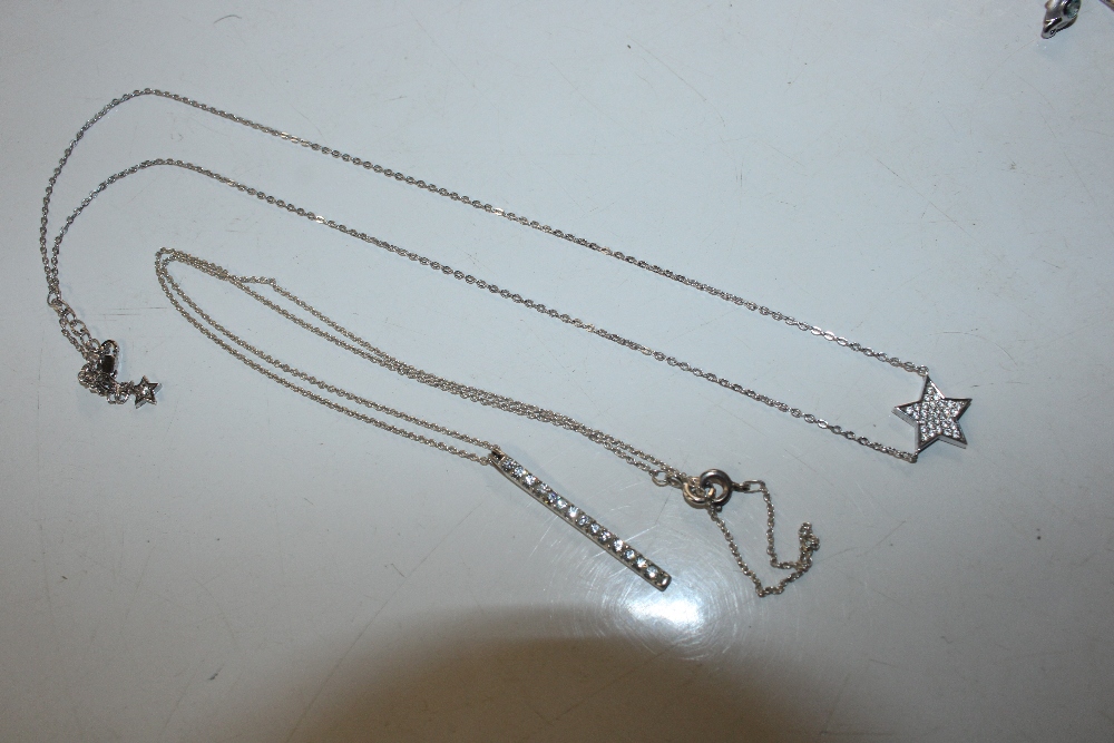 A quantity of various silver jewellery, approx. to - Bild 2 aus 11