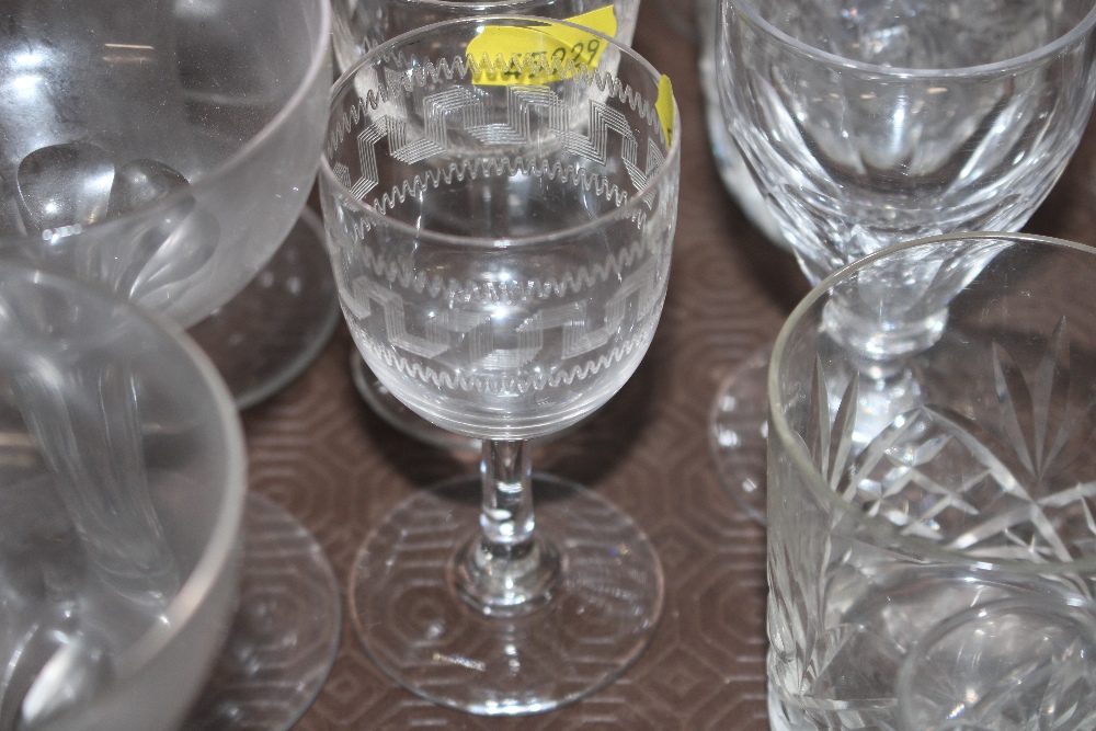 A quantity of various table glassware including de - Bild 3 aus 6