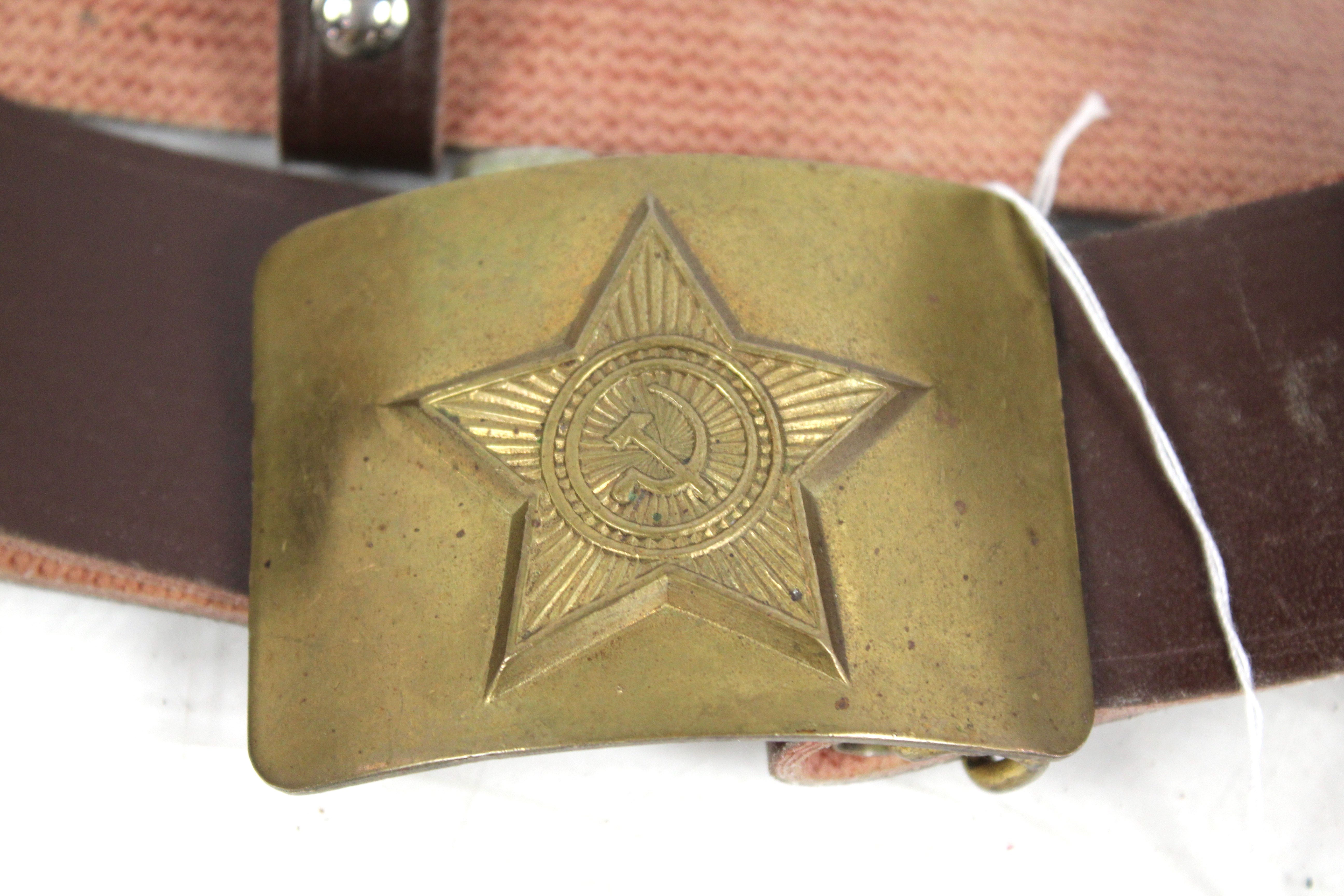A post-war Russian belt with buckle and four ammo - Image 5 of 8