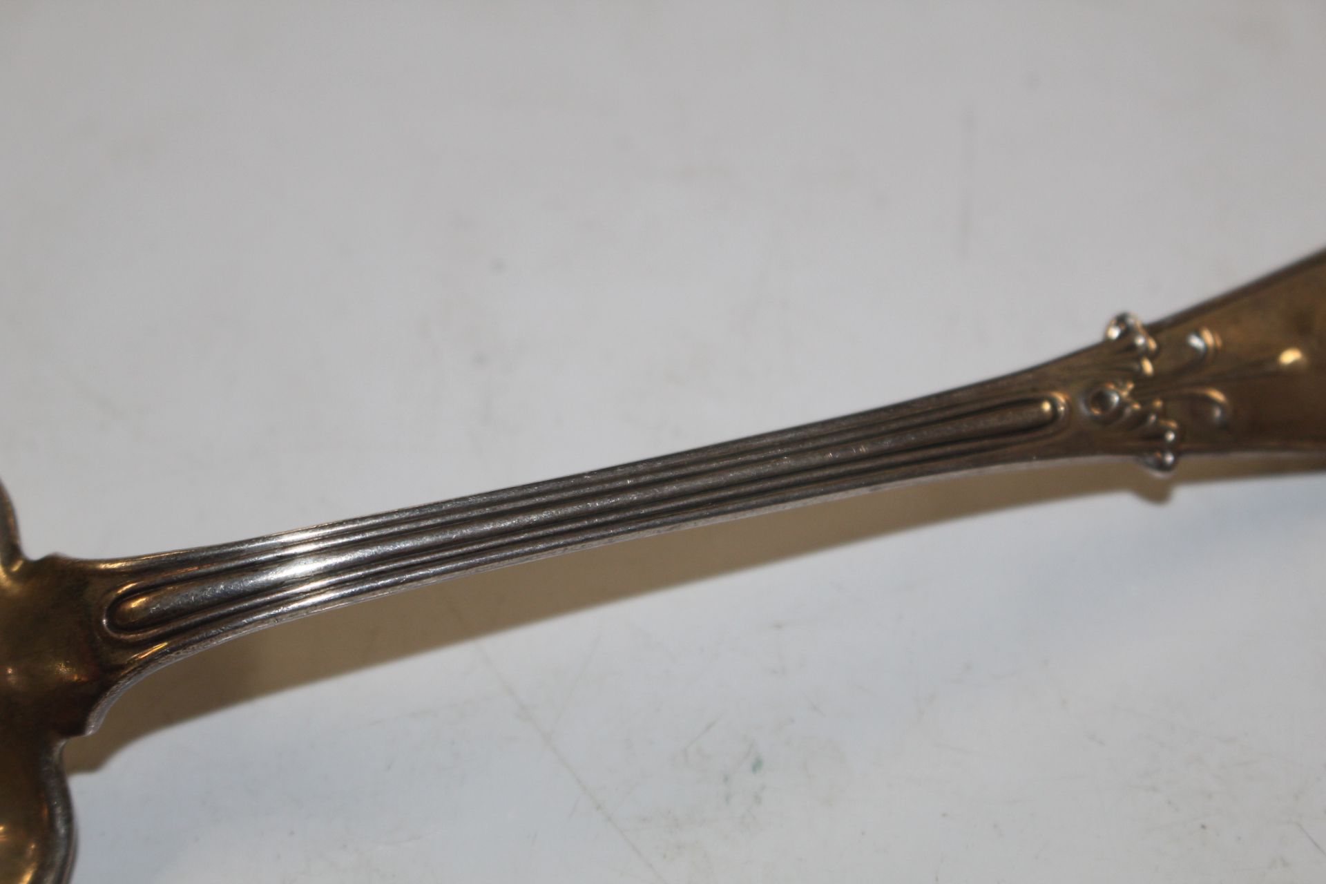 A Tiffany and Co. spoon, approx. 75gms - Image 3 of 6