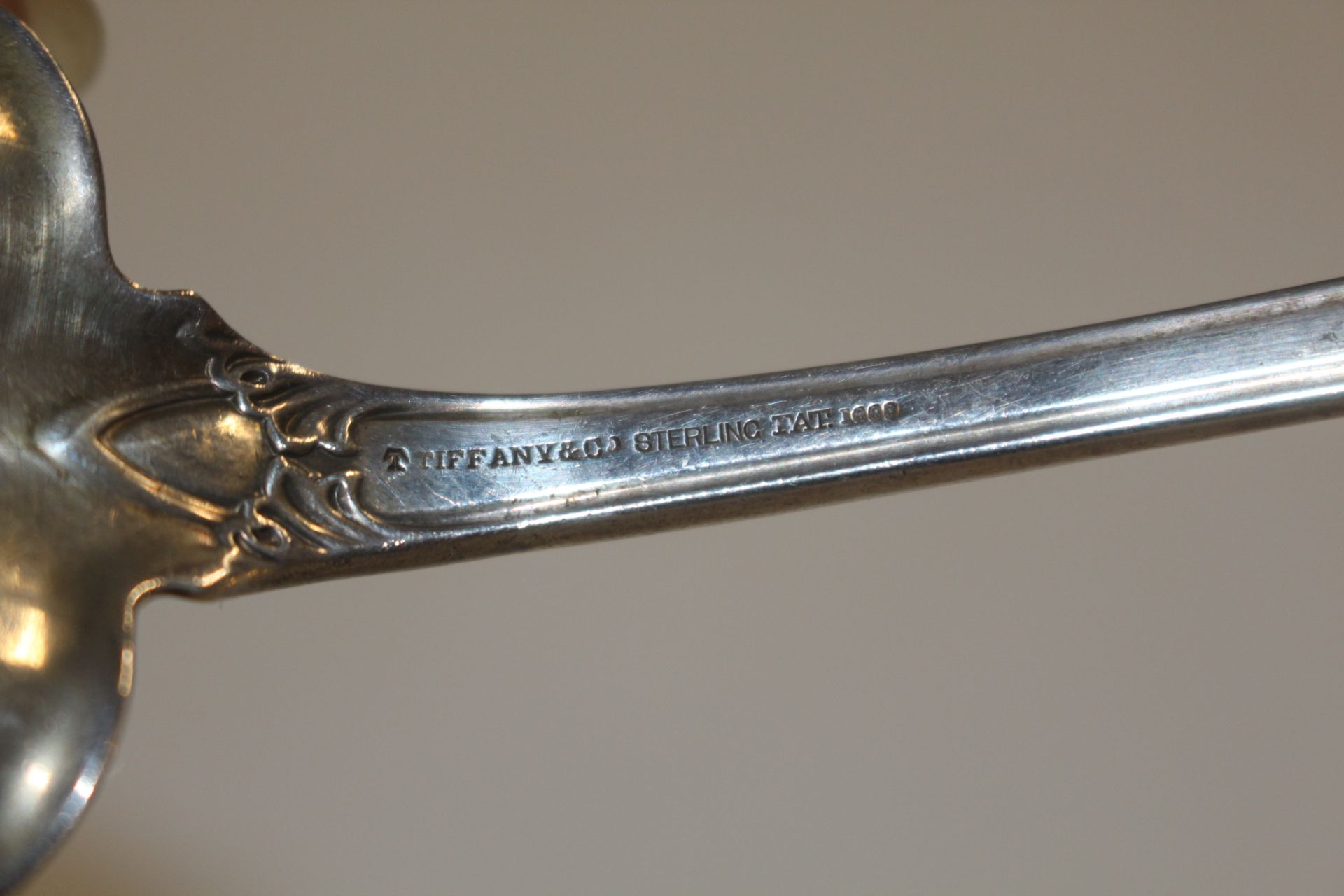 A Tiffany and Co. spoon, approx. 75gms - Image 6 of 6