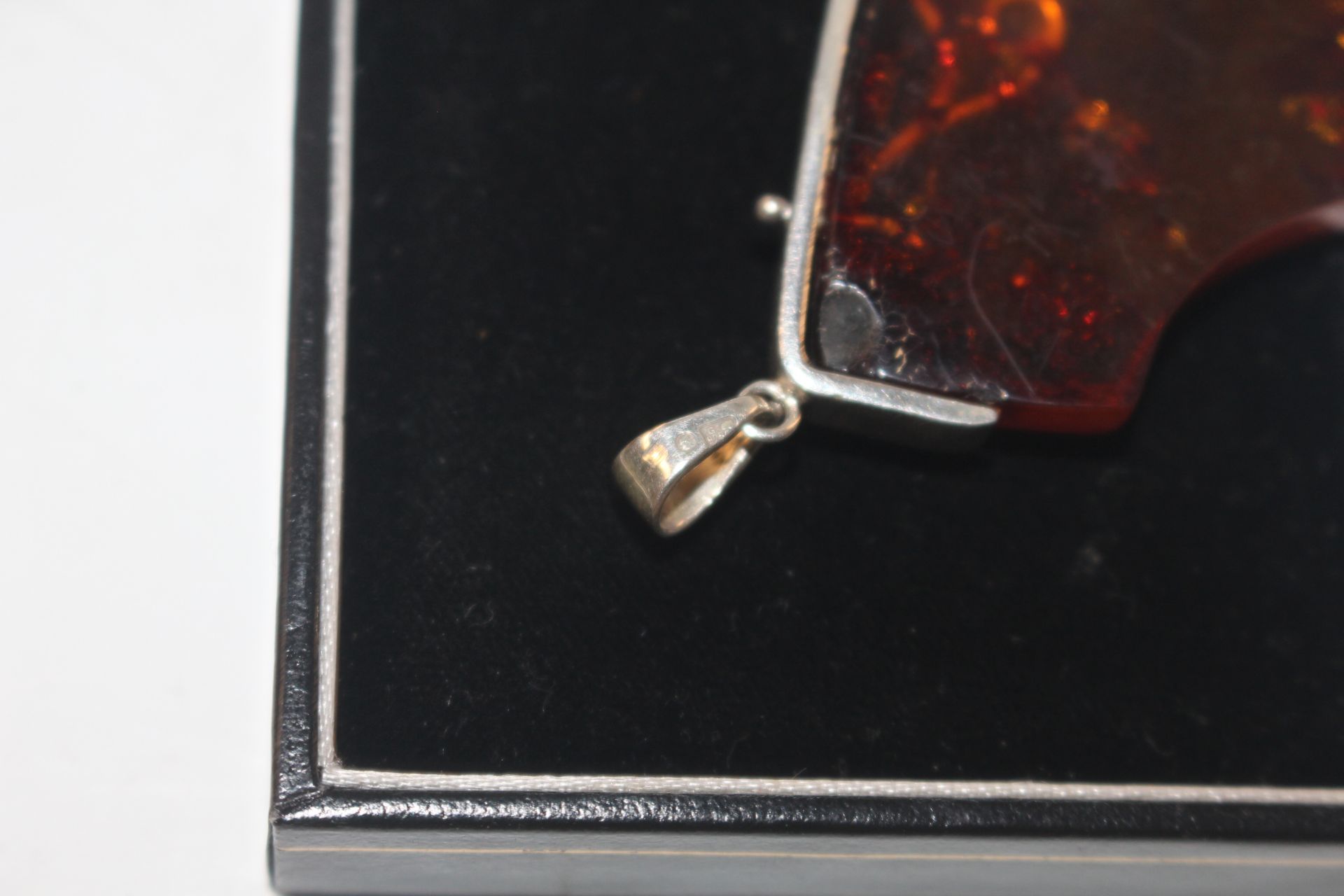 Hallmarked Sterling silver and amber pendant, appr - Image 3 of 3