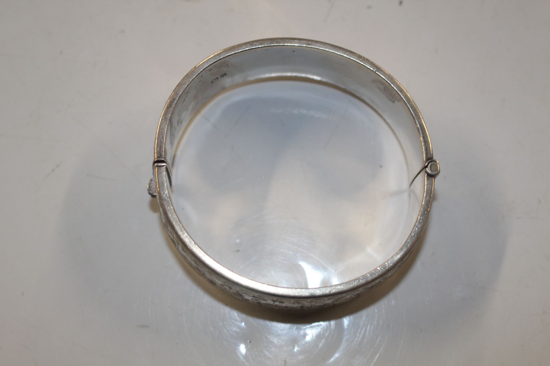 1953 Chester Smith & Pepper Sterling silver hinged - Image 3 of 5