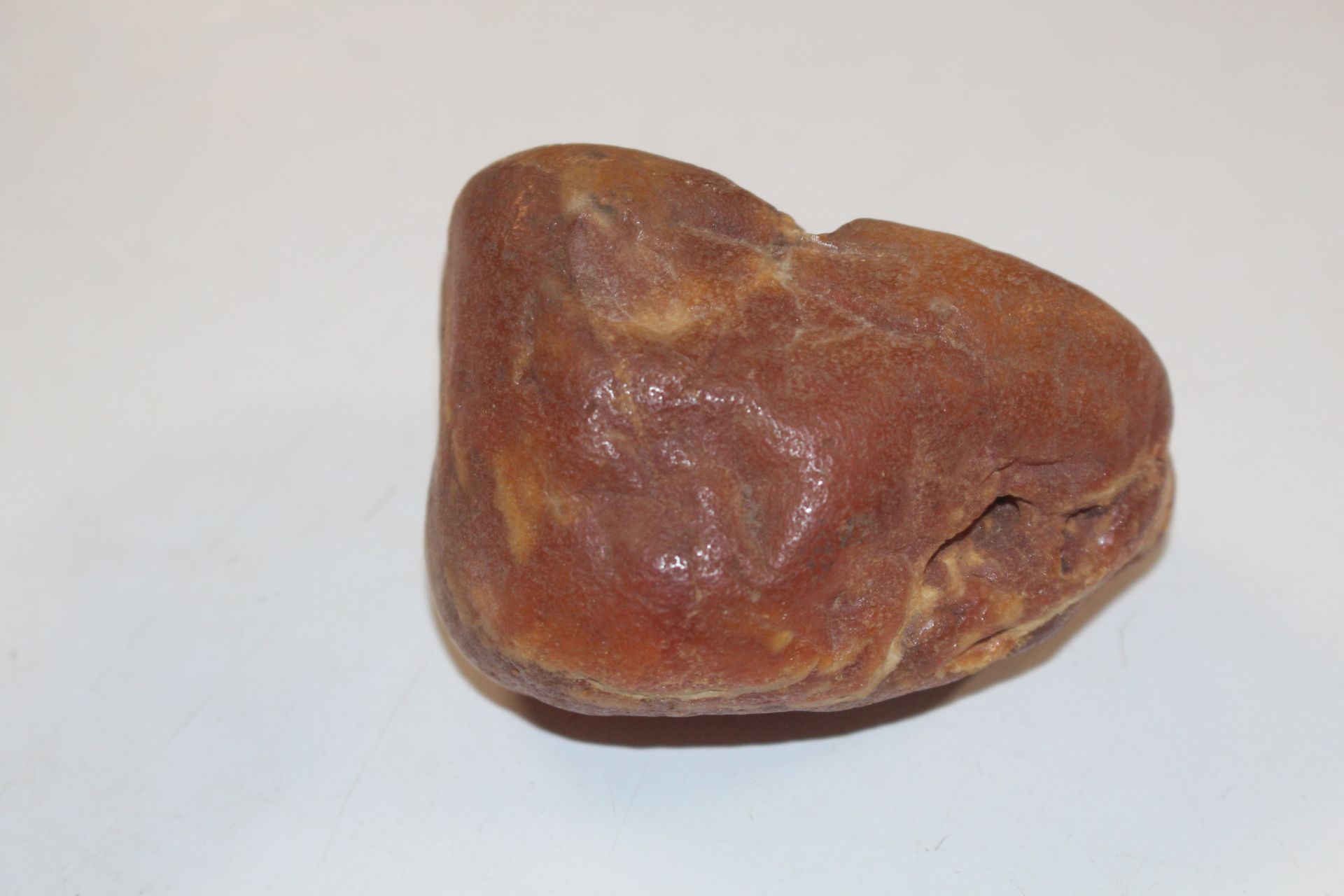 Three pieces of raw amber, approx. 194gms - Image 8 of 12