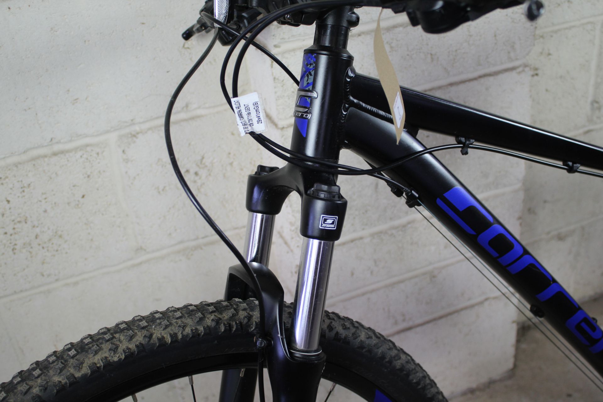 A Carrera Hellcat 29 mountain bike with aluminium - Image 17 of 24