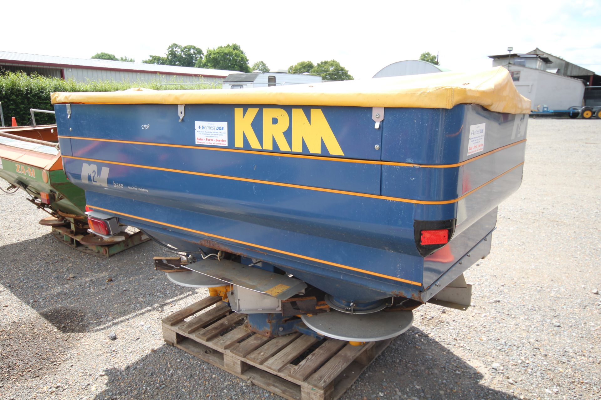 Bogballe/ KRM M2W Base Quadro 24m twin disc fertiliser spreader. 2008. With weigh cells. Owned - Image 3 of 16