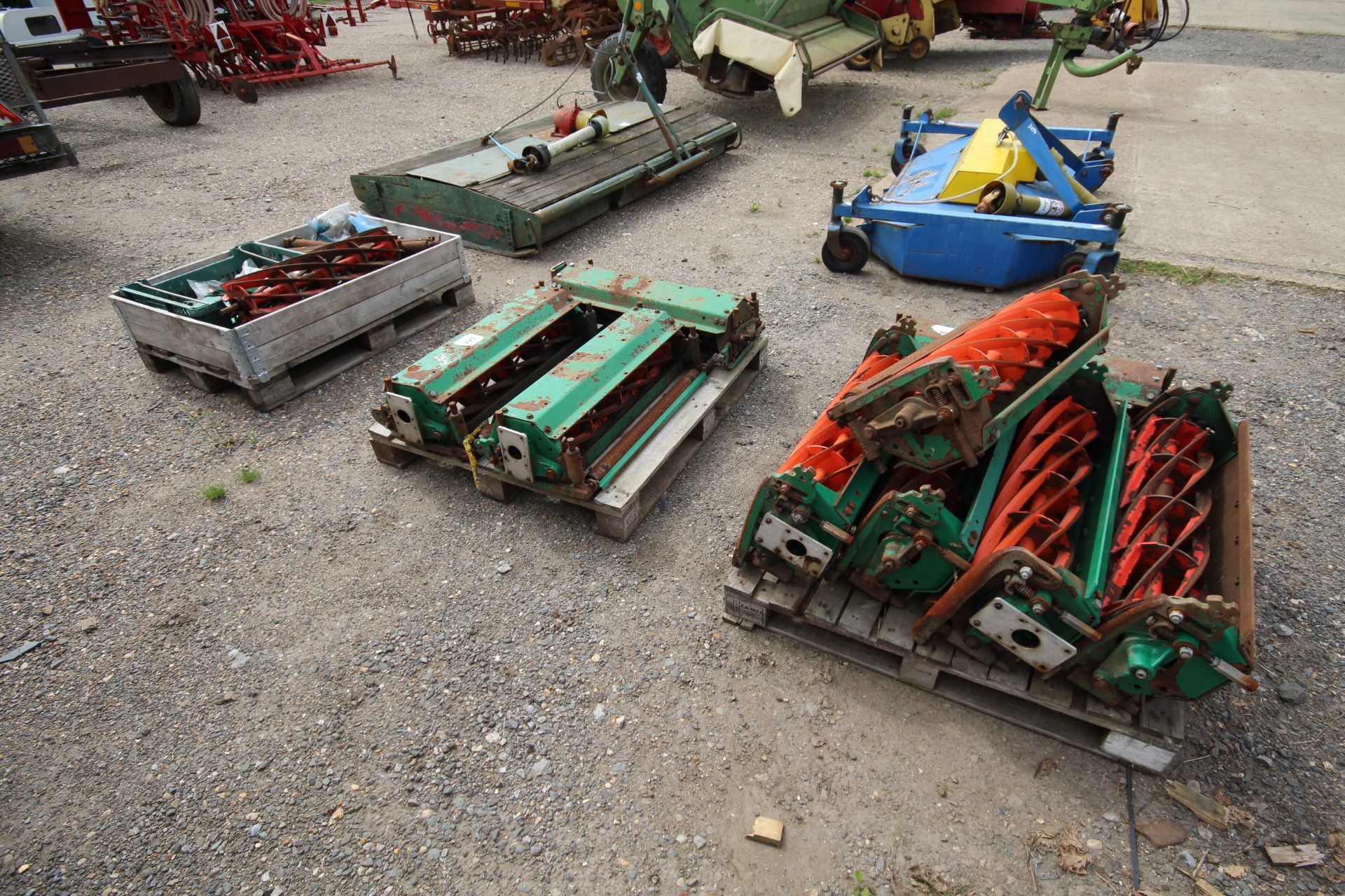 Large quantity of Ransomes spare cylinder units and cylinder mower spares. V