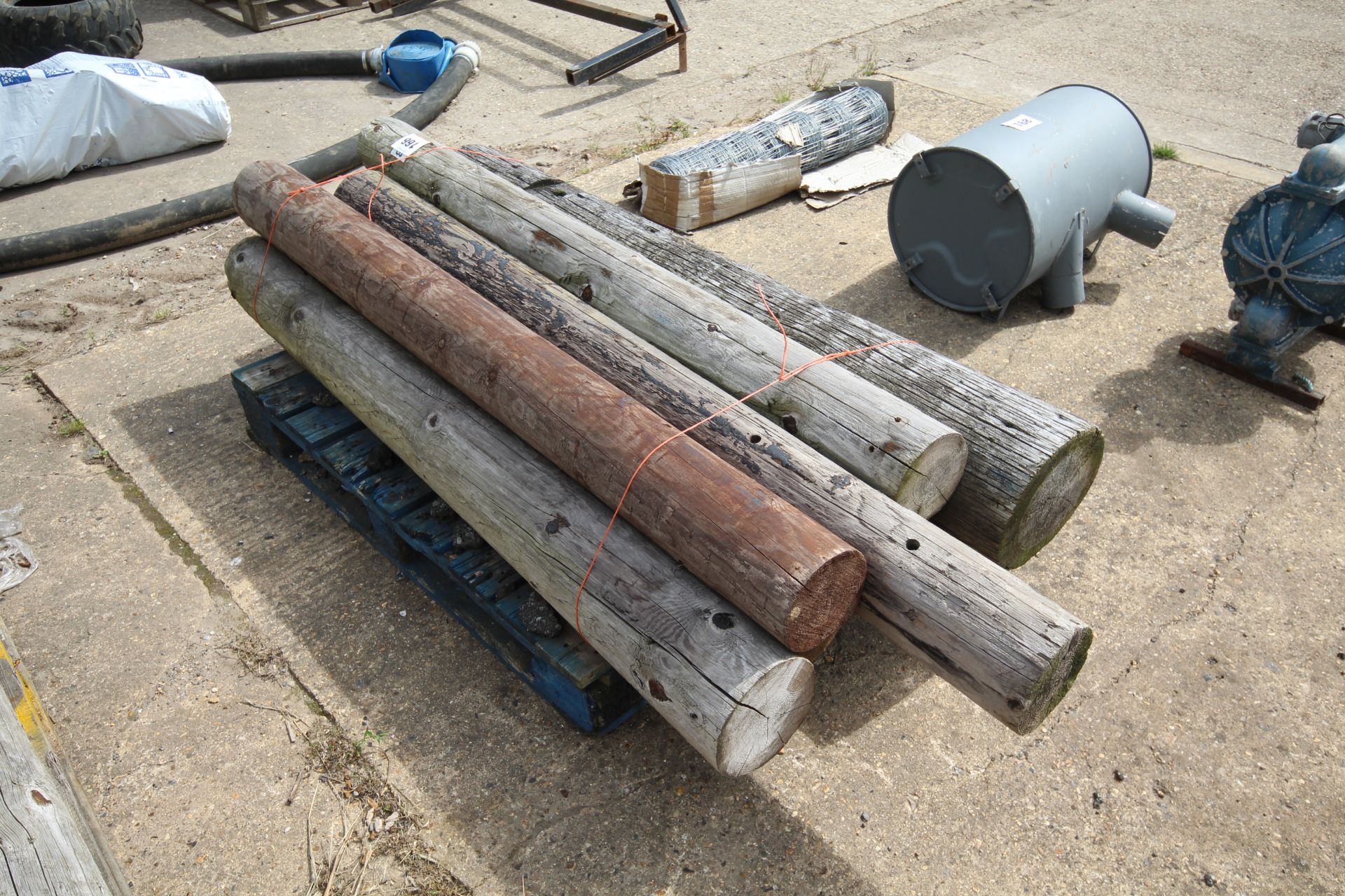 6x lengths of telegraph pole. - Image 2 of 3