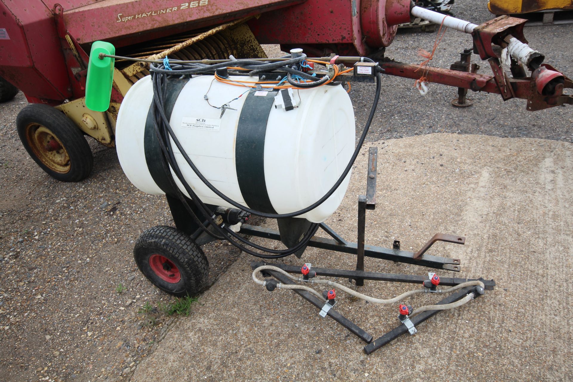 SCH trailed sprayer for ride on mower. With boom and lance. For sale due to sale of farm. V - Image 2 of 6