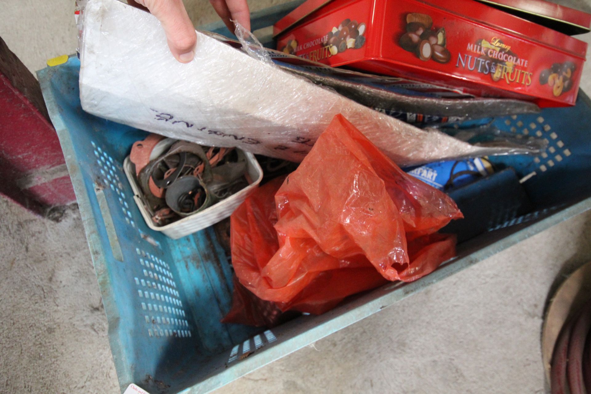 Large quantity of gaskets etc. - Image 2 of 3
