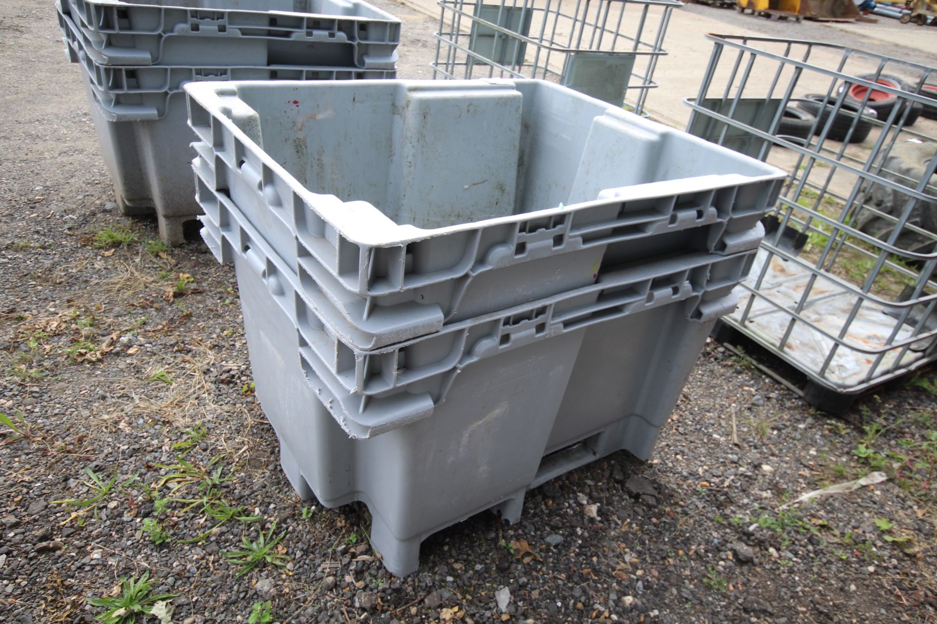 2x plastic stacking pallet tine crates. - Image 2 of 3